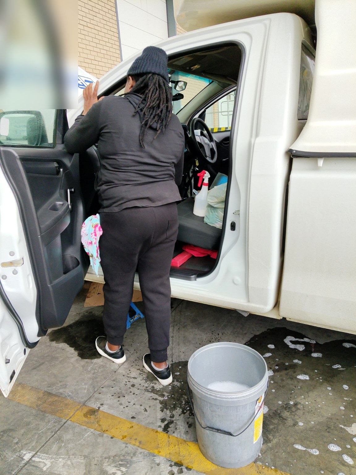 Interior cleaning as part of Orvitorque mobile fleet wash service